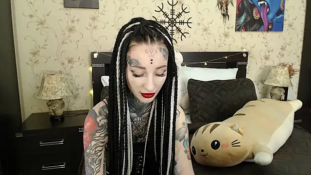 Snapshot of Velvetbat chatting on March 20, 7:47 am Velvetbat online show from March 20, 7:47 am