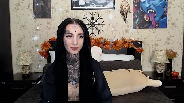 Snapshot of Velvetbat chatting on October 1, 7:47 am Velvetbat online show from October 1, 7:47 am