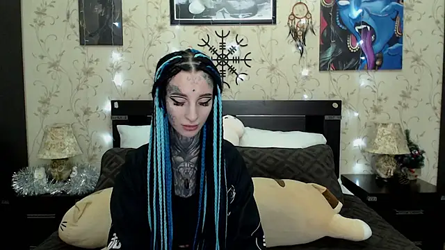 Velvetbat online show from December 16, 6:51 am