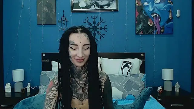 Velvetbat online show from June 10, 9:41 am