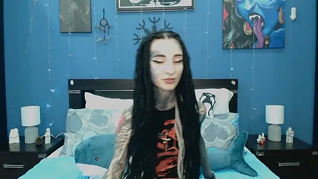 Velvetbat online show from June 12, 7:07 am