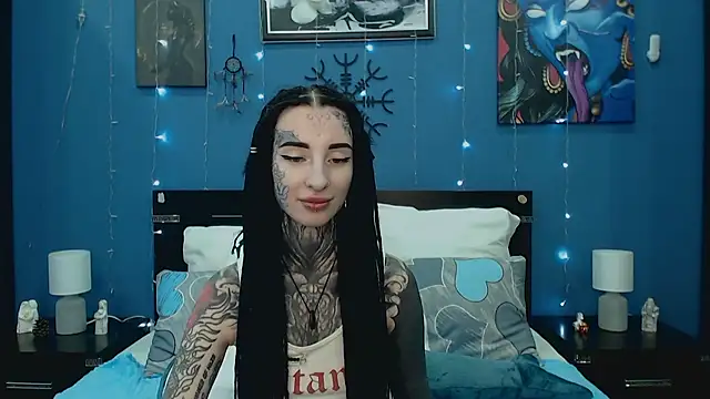 Velvetbat online show from July 19, 7:45 am