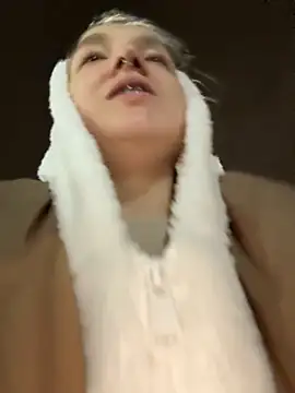 bambi lu online show from October 26, 4:57 pm