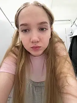 bambi lu online show from May 21, 5:42 pm