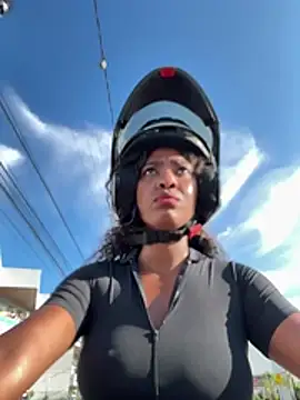 Angel tammy online show from March 7, 10:45 am