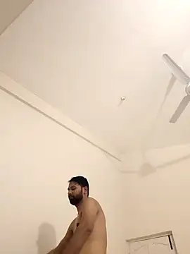 Snapshot of UAjit chatting on September 15, 8:42 pm UAjit online show from September 15, 8:42 pm