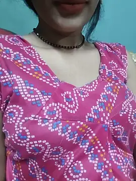 Snapshot of Eshwari_Chopra chatting on June 15, 10:56 pm Eshwari Chopra online show from June 15, 10:56 pm