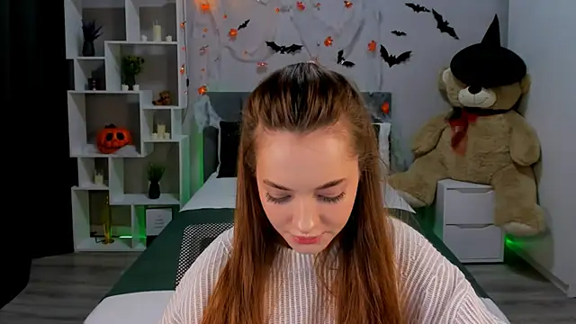 MelanieAlves online show from October 22, 12:27 pm