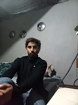 Snapshot of Tiococo420 chatting on October 8, 5:38 am Tiococo420 online show from October 8, 5:38 am