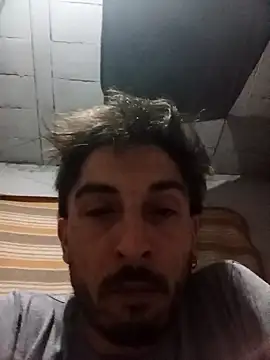 Snapshot of Tiococo420 chatting on October 9, 7:28 am Tiococo420 online show from October 9, 7:28 am