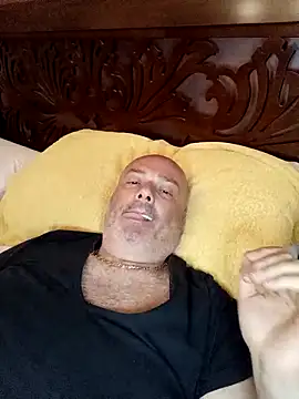 Alexis Bull online show from September 12, 5:24 pm