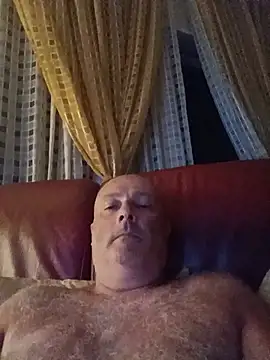 Snapshot of Alexis_Bull chatting on July 26, 10:27 pm Alexis Bull online show from July 26, 10:27 pm