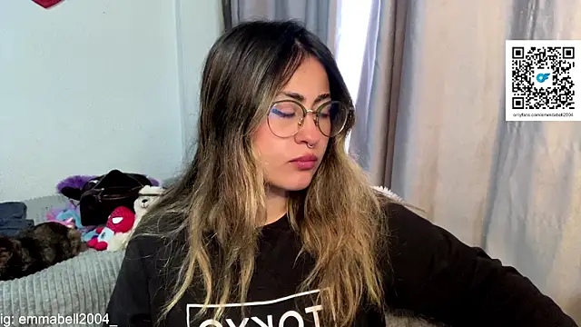 emma  bell  online show from February 17, 4:02 pm