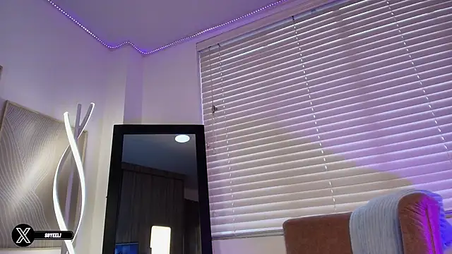 im eli1 online show from December 20, 8:49 pm