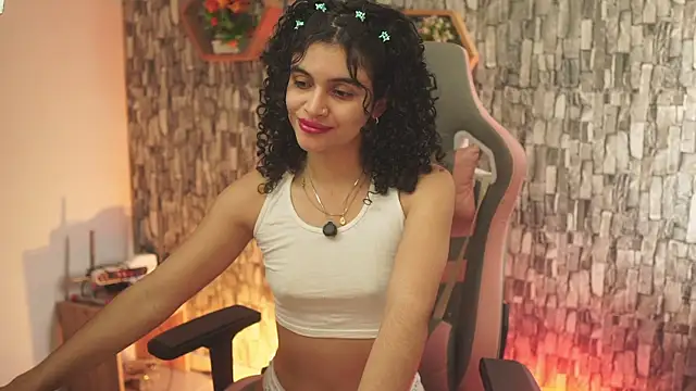 Snapshot of bonniie_98_ chatting on June 28, 7:20 pm bonniie 98 online show from June 28, 7:20 pm