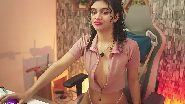 Snapshot of bonniie_98_ chatting on July 27, 7:54 pm bonniie 98 online show from July 27, 7:54 pm