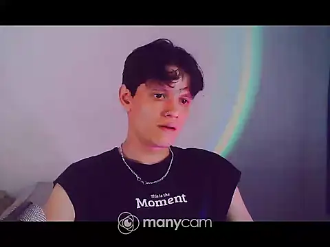 santihot089 online show from February 13, 3:24 am