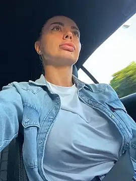 Snapshot of Anna_Nobel chatting on September 19, 4:25 am Anna Nobel online show from September 19, 4:25 am