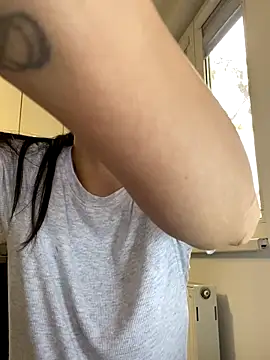 Snapshot of Anna_Nobel chatting on November 5, 6:13 am Anna Nobel online show from November 5, 6:13 am