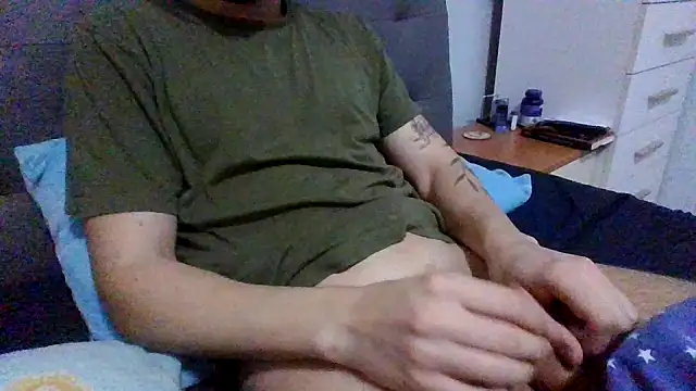 Snapshot of tipetto06 chatting on November 20, 4:29 pm tipetto06 online show from November 20, 4:29 pm