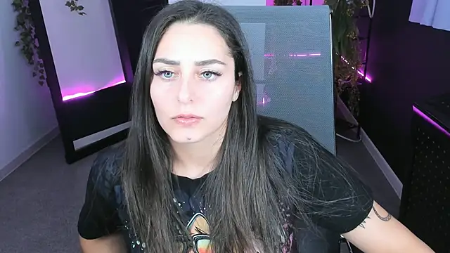 ValeriiMills online show from October 21, 2:29 pm