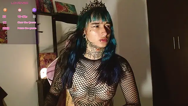 SharaRoss1 online show from September 15, 9:15 pm