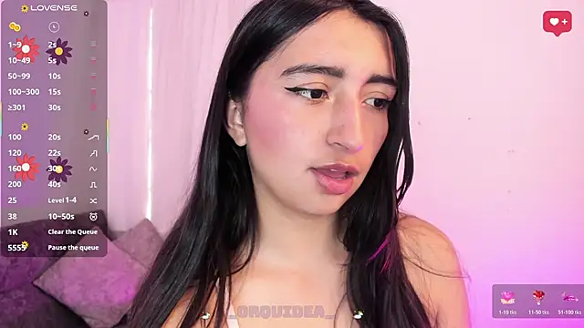 Snapshot of _Orquidea_ chatting on March 7, 1:52 pm Orquidea online show from March 7, 1:52 pm