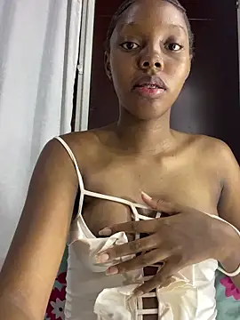 Snapshot of Meegannhill chatting on November 14, 2:16 pm Meegannhill online show from November 14, 2:16 pm