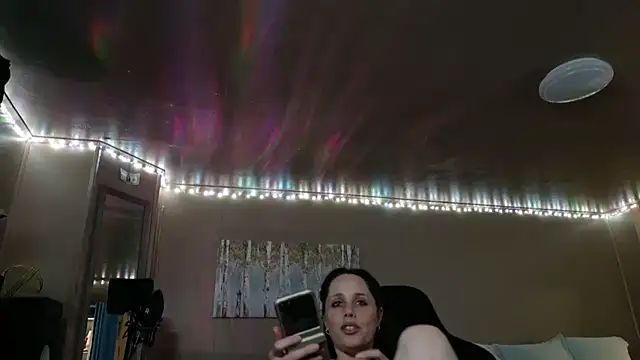 Snapshot of mavismable chatting on June 4, 3:12 am mavismable online show from June 4, 3:12 am