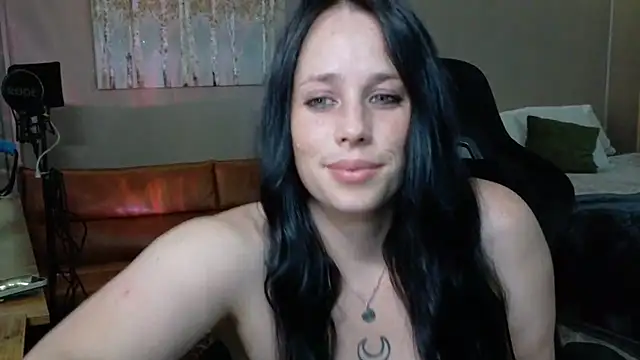 Snapshot of mavismable chatting on July 21, 3:53 am mavismable online show from July 21, 3:53 am