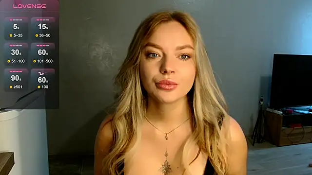 Eva   forever online show from October 30, 3:08 am