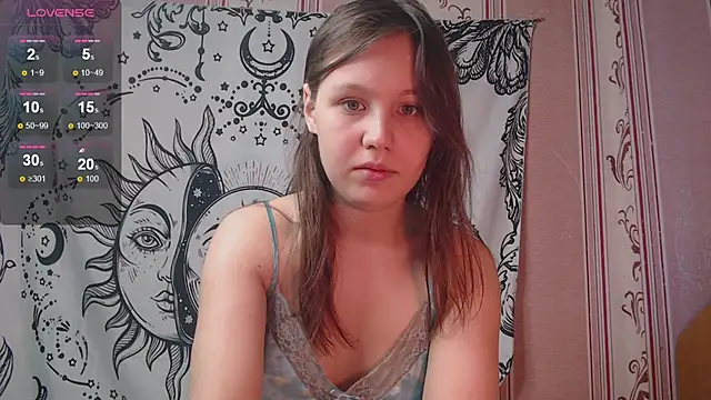 Thighswithspikes online show from October 28, 8:18 am