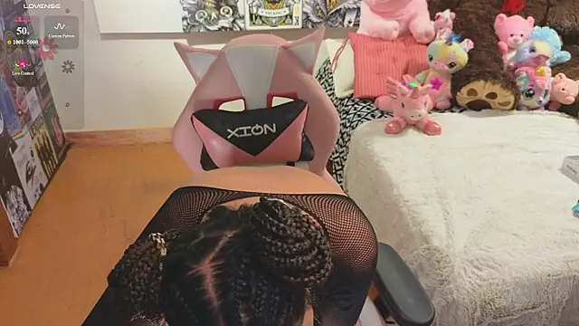 sweet-temptation  online show from March 14, 3:56 am