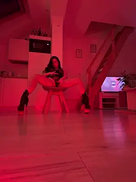 MoonlitLust online show from March 17, 8:23 pm