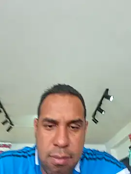 elnegro707070 online show from March 9, 7:18 pm