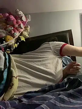 w3tkittty online show from March 12, 11:22 pm