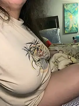 w3tkittty online show from July 3, 11:49 am