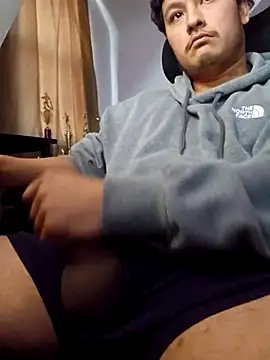 Snapshot of ChiefOTF chatting on October 31, 3:35 pm ChiefOTF online show from October 31, 3:35 pm