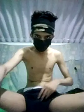 HannanKhan25 online show from March 12, 6:58 pm