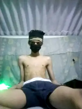 HannanKhan25 online show from March 13, 8:04 pm