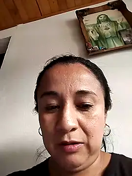 Snapshot of MELODY__06 chatting on May 12, 4:15 pm MELODY 06 online show from May 12, 4:15 pm