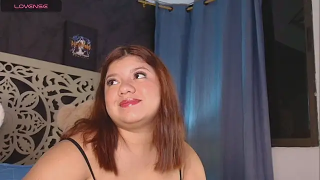Snapshot of Amyblack__ chatting on June 5, 11:10 pm Amyblack online show from June 5, 11:10 pm