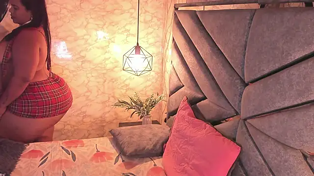 Snapshot of WALESKABBW_ASS chatting on September 14, 1:21 pm WALESKABBW ASS online show from September 14, 1:21 pm