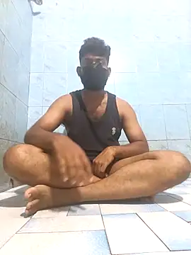 Snapshot of UrbanUtopia chatting on October 25, 6:13 pm UrbanUtopia online show from October 25, 6:13 pm