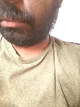 Snapshot of UrbanUtopia chatting on March 12, 12:28 am UrbanUtopia online show from March 12, 12:28 am