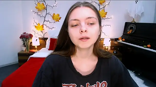 marshmallowee online show from November 3, 1:12 pm