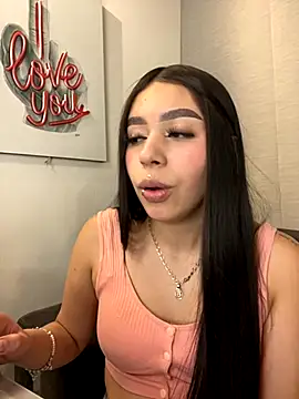 Cristina pinkk online show from November 11, 2:22 am