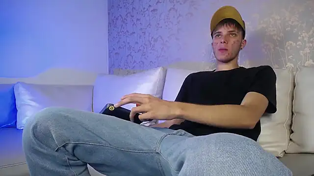 Robbin Blaze online show from September 20, 8:43 pm