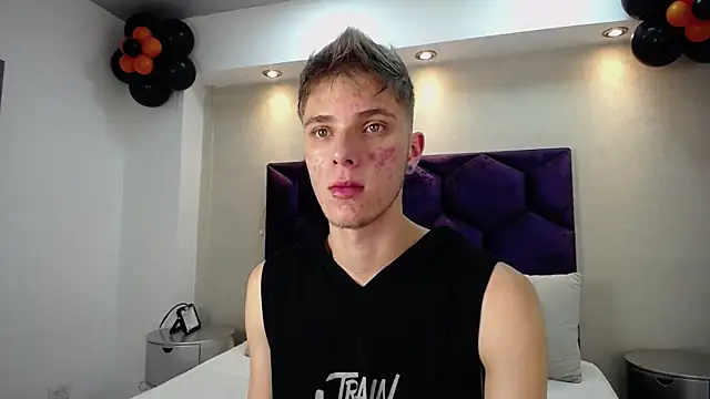 Robbin Blaze online show from October 27, 4:49 am