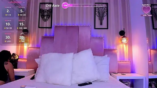 SamanthaAdele online show from October 30, 11:33 am